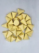 Превью Наполнитель для галтовки 1200 пластик желтый конус 10х10 мм №2