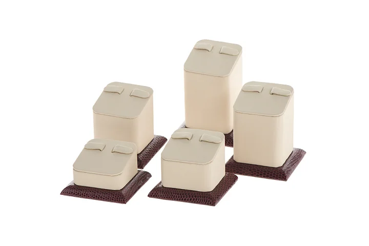 Соты под серьги светло-бежевый кож. зам