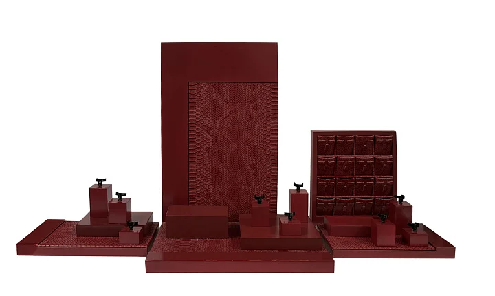 Подиум 650х250х420 без наполнения 5 частей+планшет