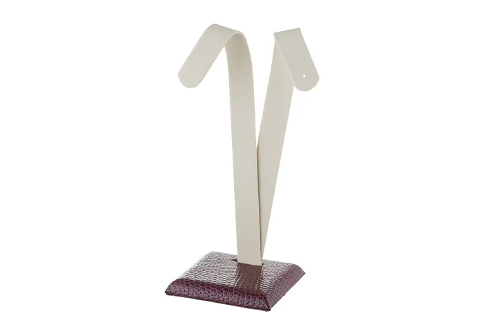 Подставка под серьги  светло-бежевый кож. зам